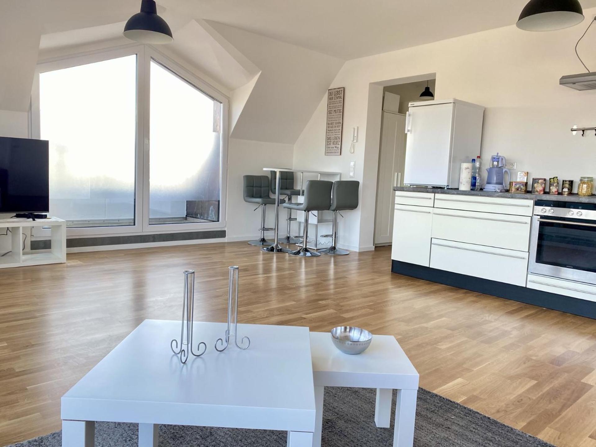 Schoenes Erwachen Im Frankfurter Penthouse フランクフルト エクステリア 写真
