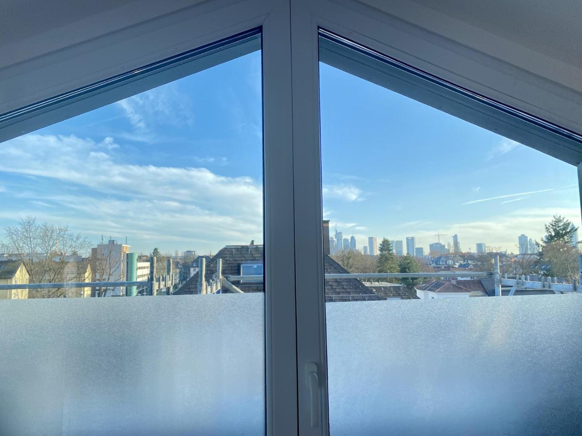 Schoenes Erwachen Im Frankfurter Penthouse フランクフルト エクステリア 写真